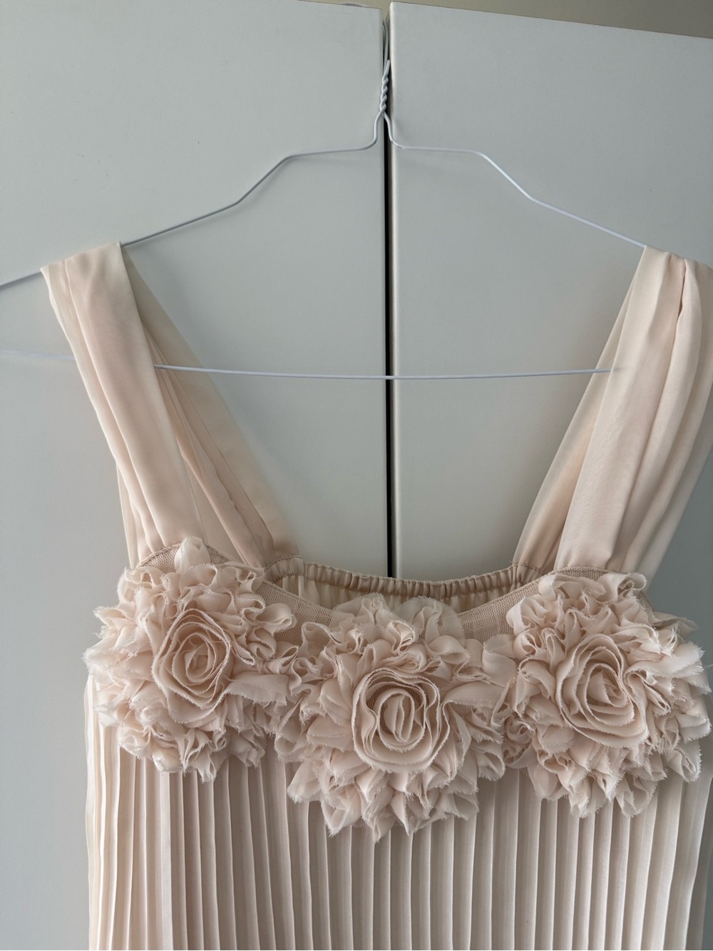 Poems Made in Italy Pleated Floral Appliqué Dress Size L NWT